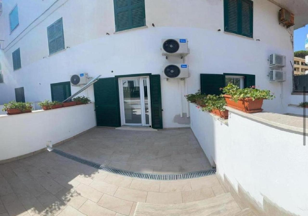 Riviera Albachiara Anzio B&B Eksteriør billede